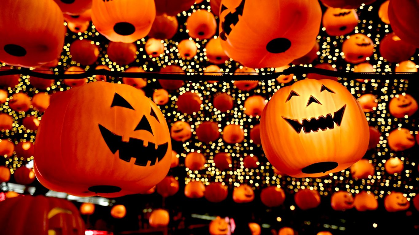 Bing Animated Wallpaper Halloween