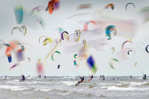 Kitesurfing