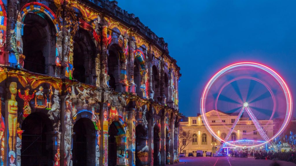 Nimes Wheel Christmas