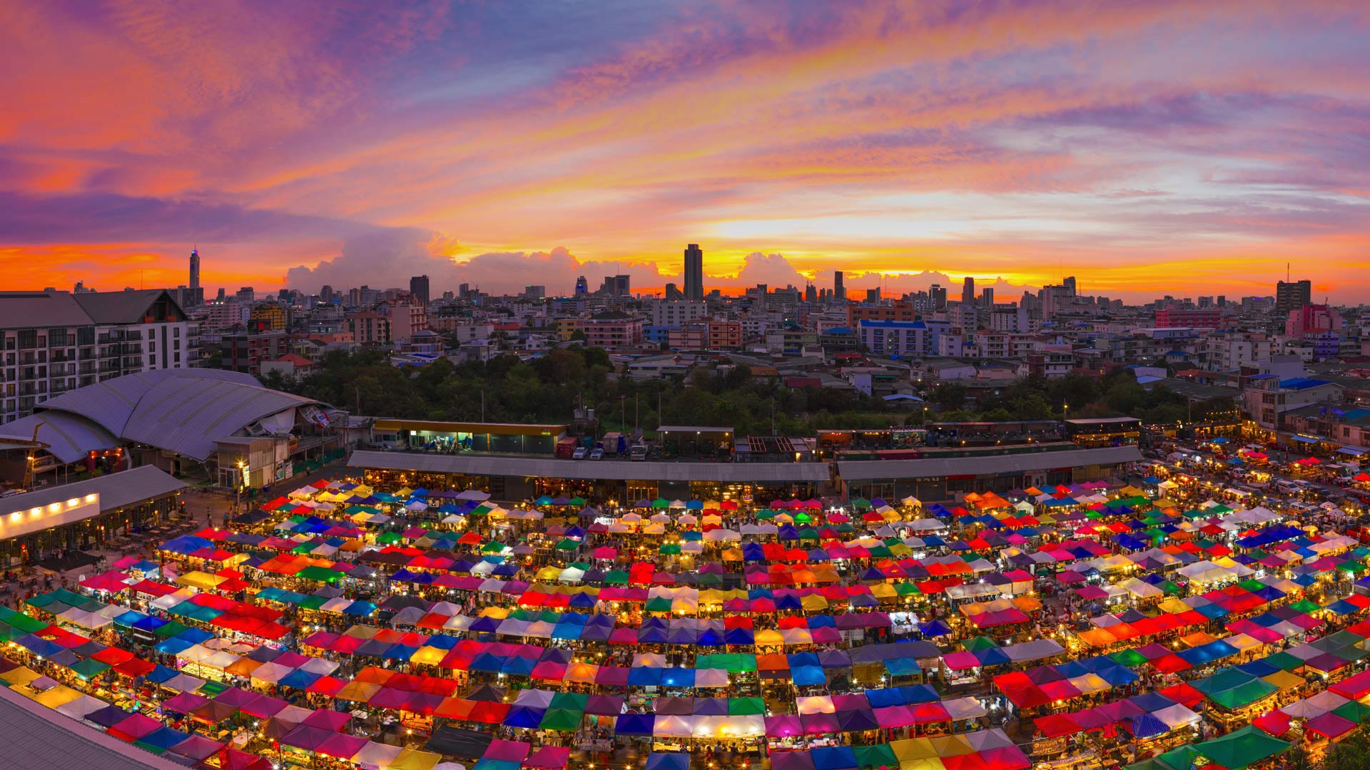 Bangkok Night Market – Bing Wallpaper Download