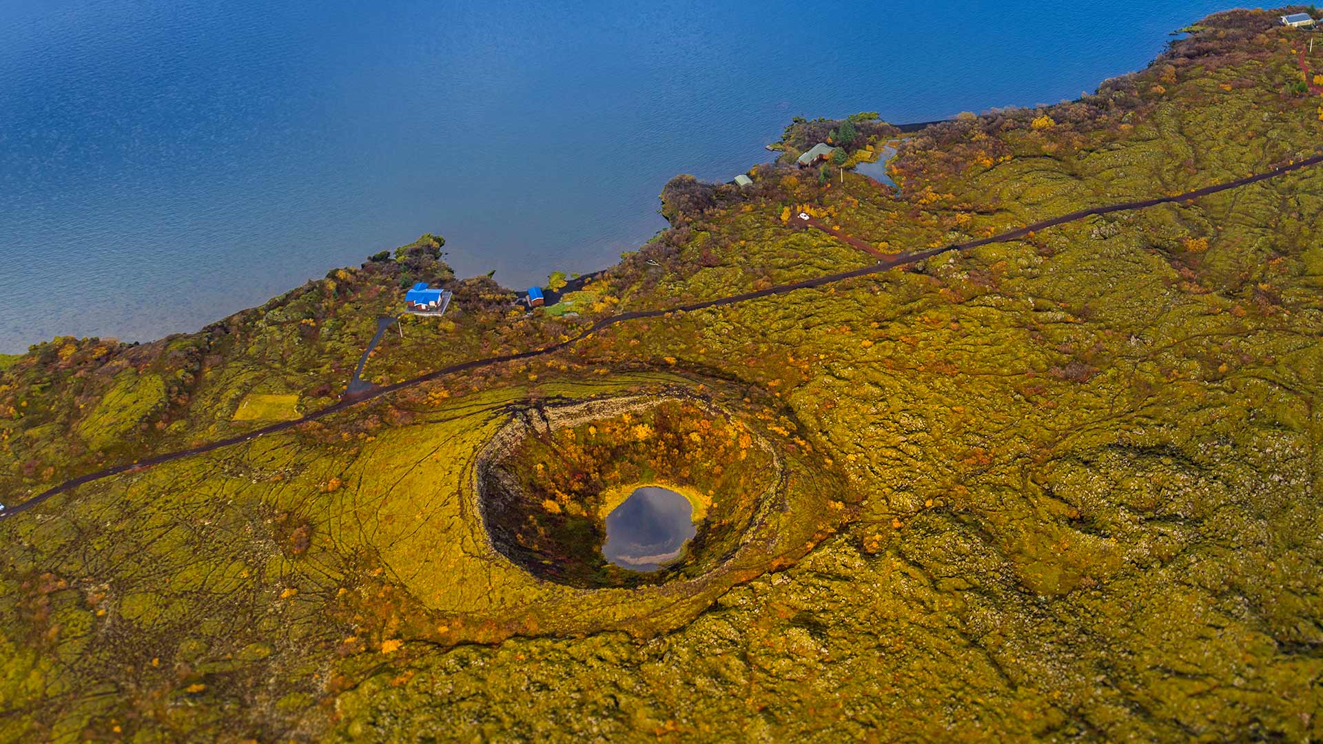 Thingvellir Crater
