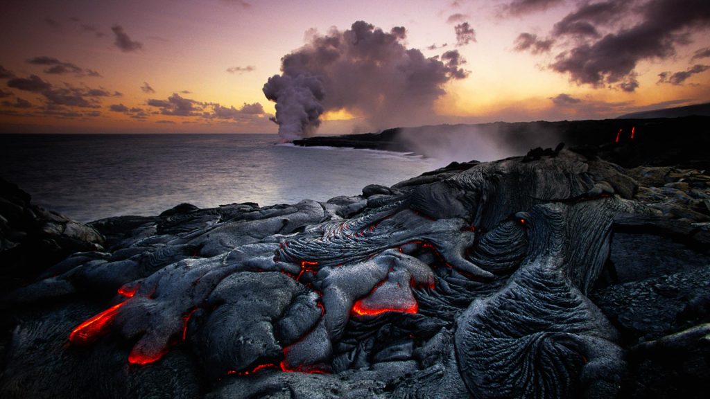 Volcanoes NP