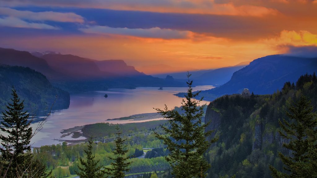 Crown Point – Bing Wallpaper Download