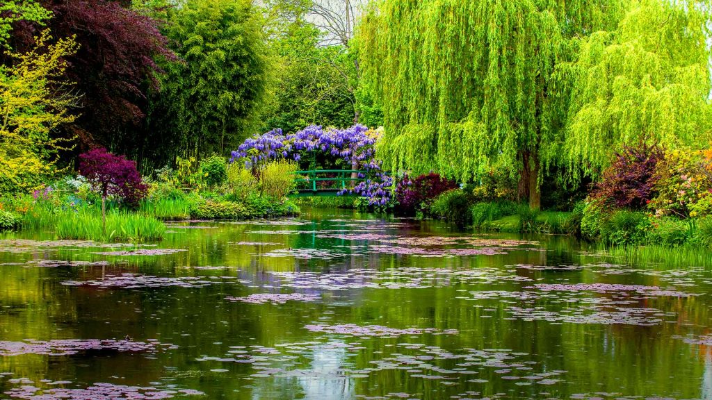 Giverny Garden Spring