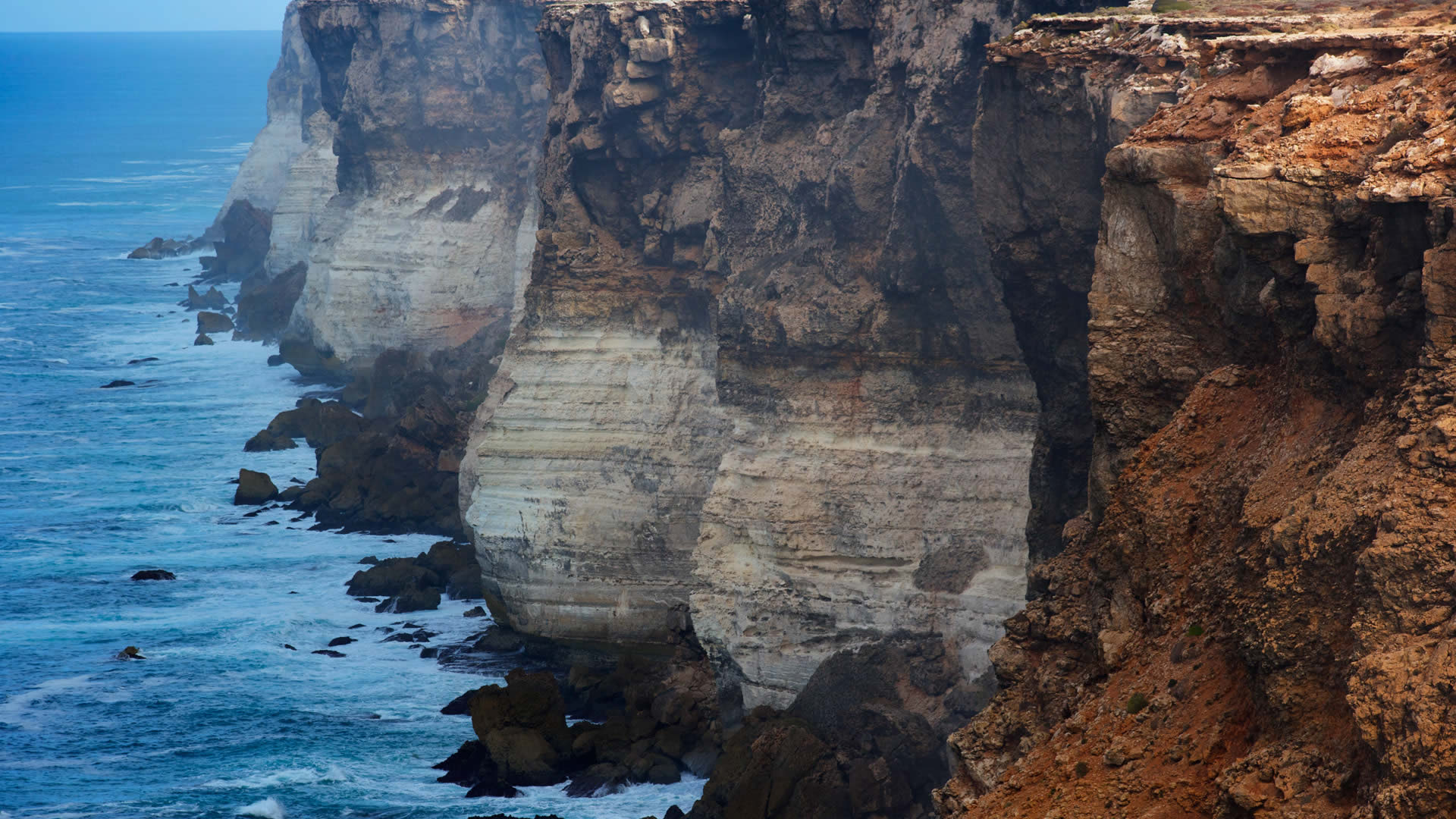 Bunda Cliffs