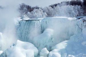 Niagara Falls Frozen