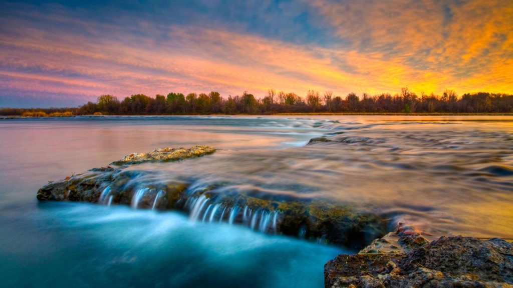 Quebec River – Bing Wallpaper Download