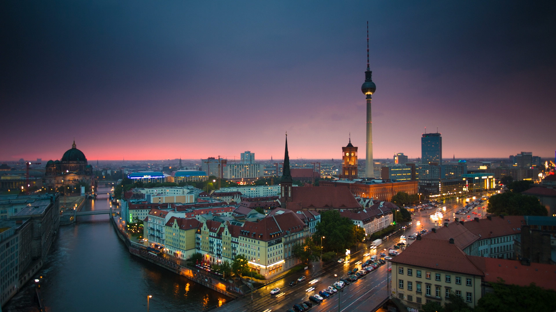 Berlin Skyline – Bing Wallpaper Download