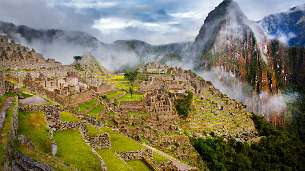 Foggy Picchu