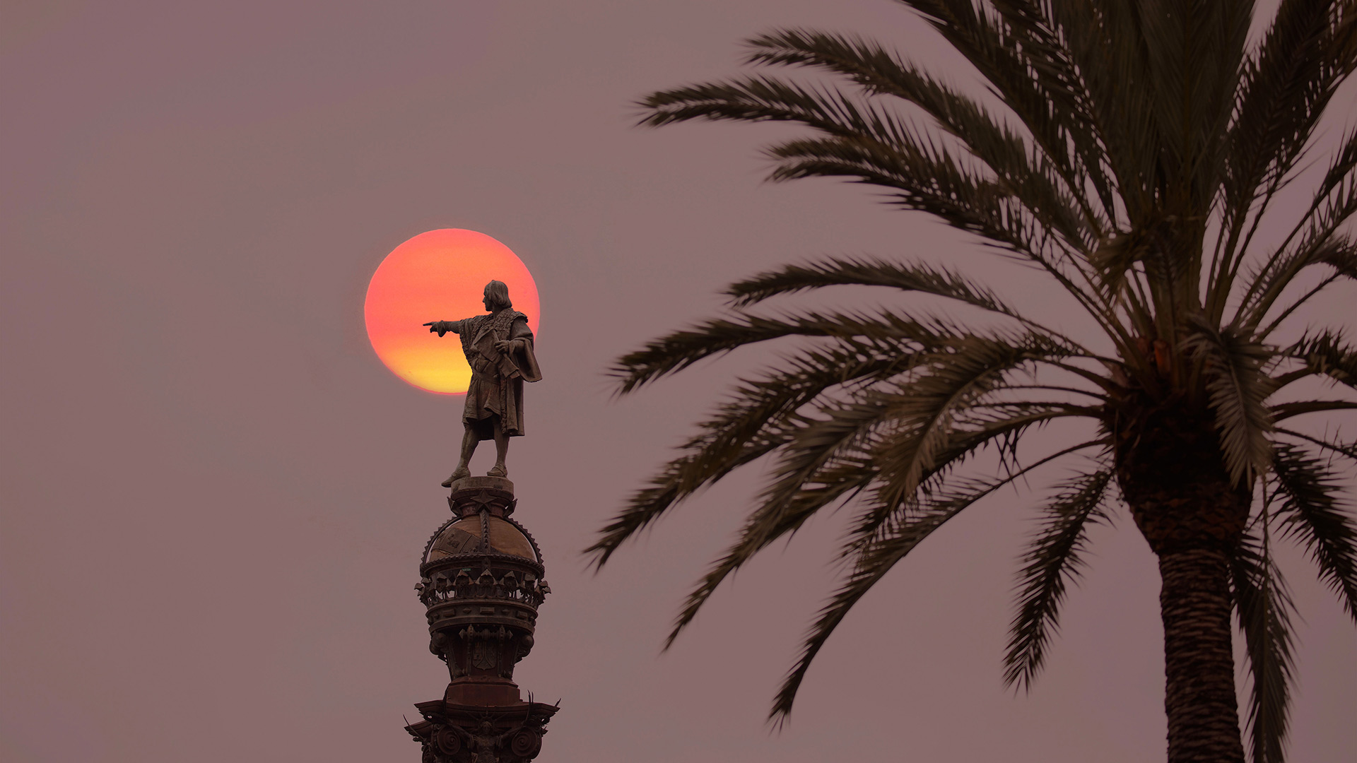 Columbus Monument