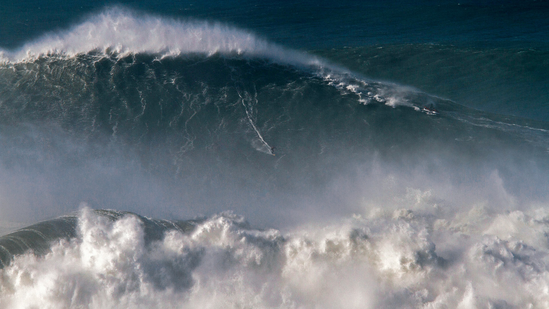 Big Wave Surfing