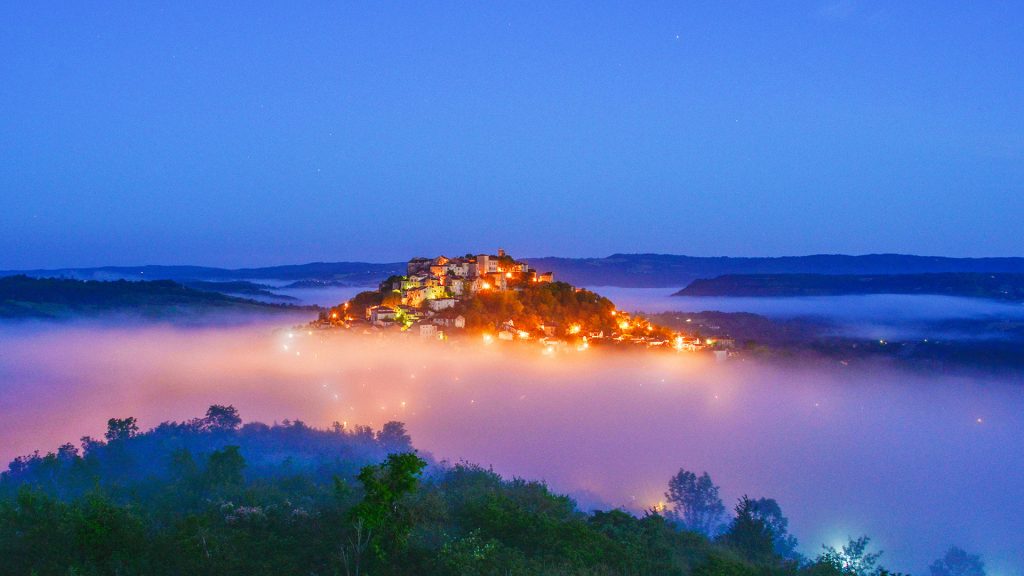 Dawn Lights – Bing Wallpaper Download