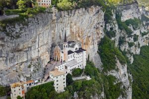 Mt Baldo Santuario