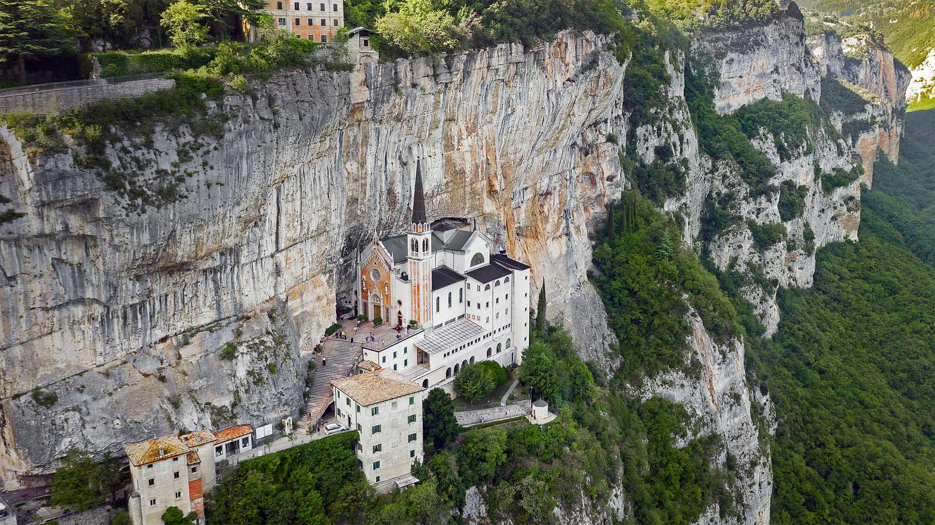 Mt Baldo Santuario