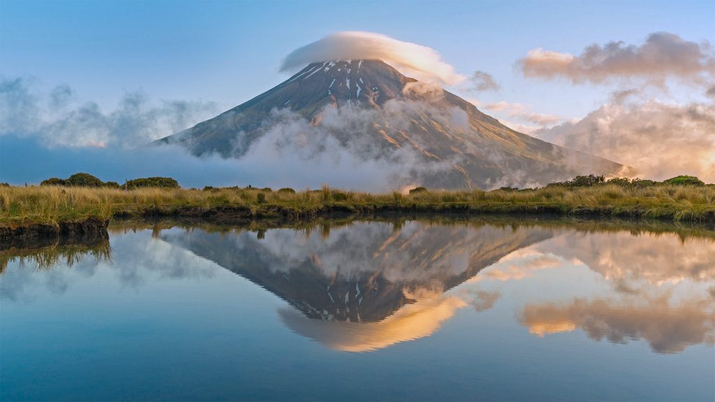 タラナキ山