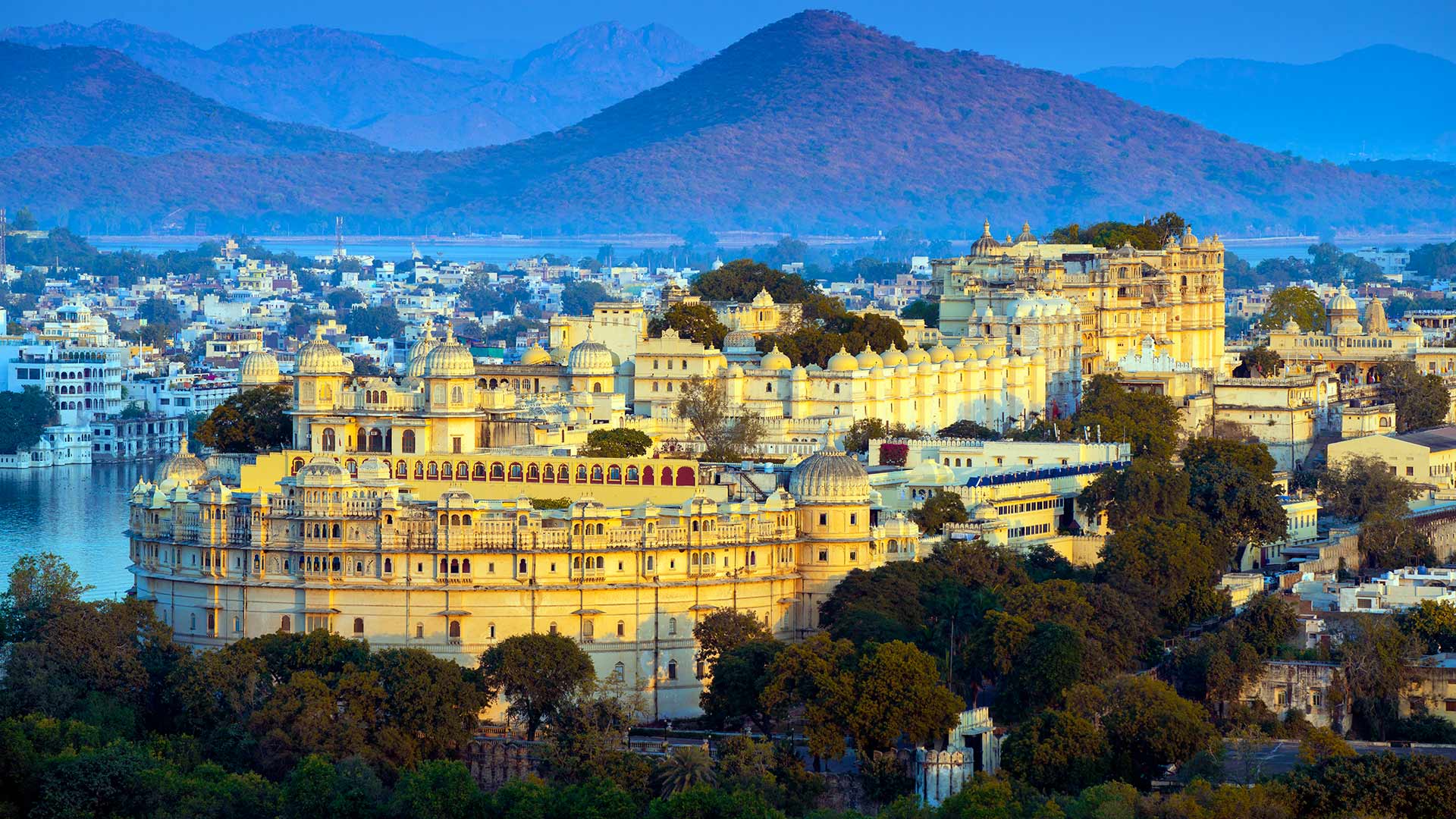 City Palace Udaipur Bing Wallpaper Download