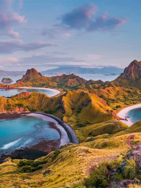 Padar Island – Bing Wallpaper Download
