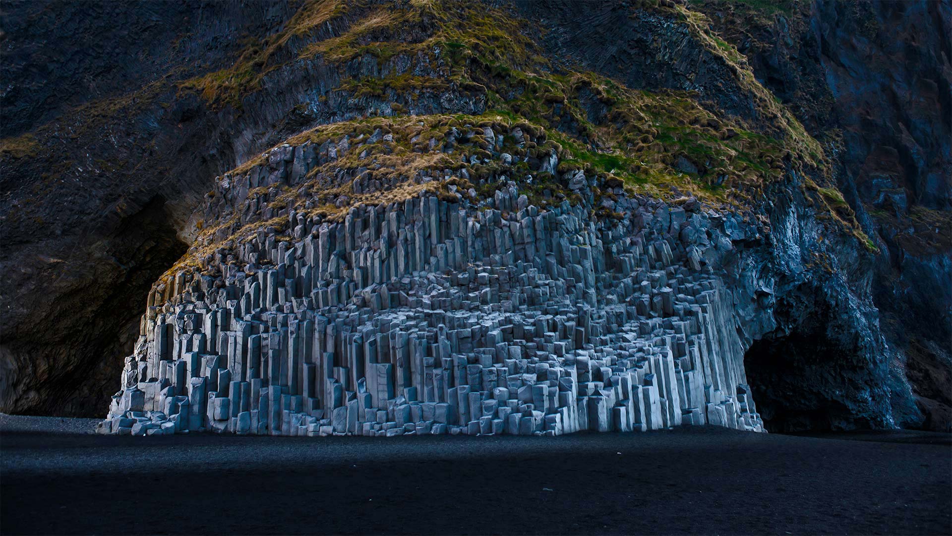 Reynisfjara Bing Wallpaper Download