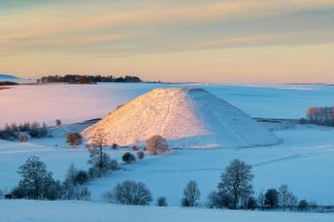 Silbury Snow