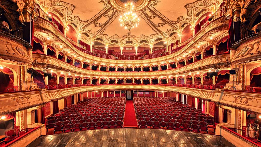 Theater Romania