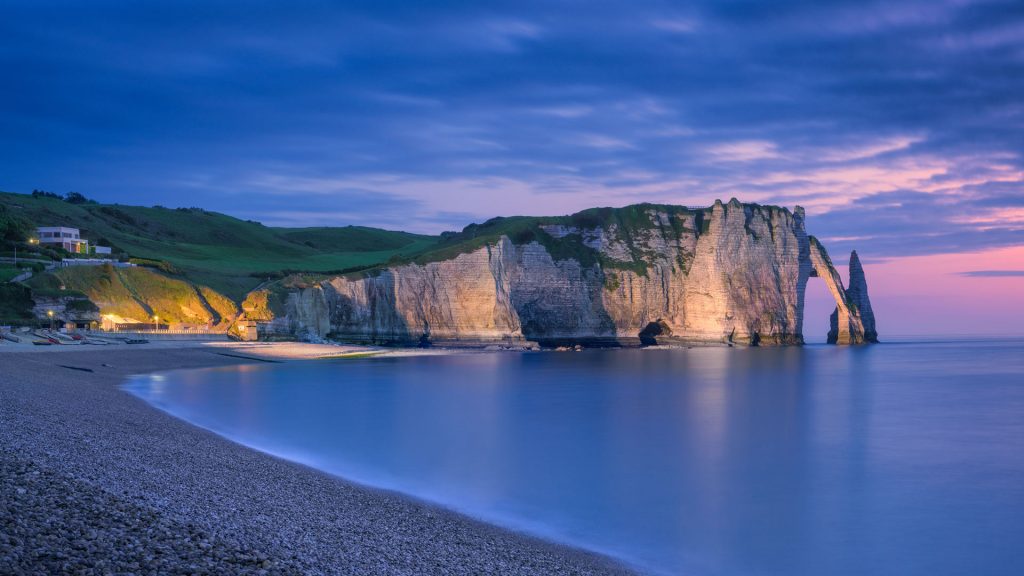 Cliffs Etretat