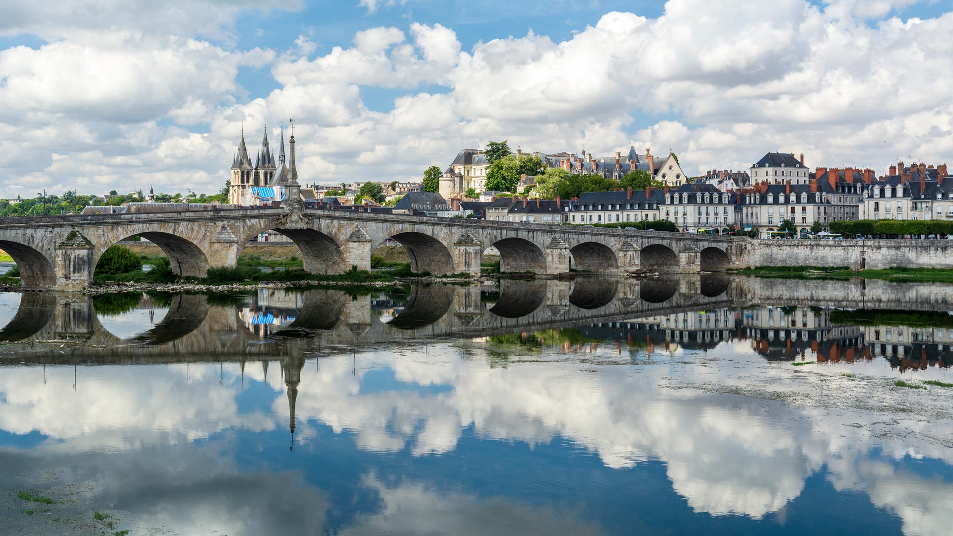 Blois Bridge