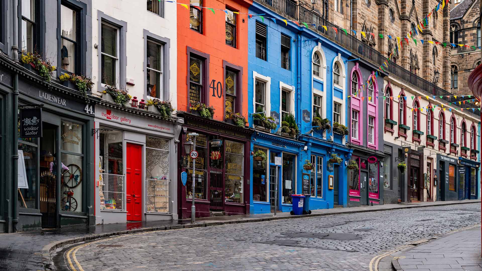 Victoria Street 2025