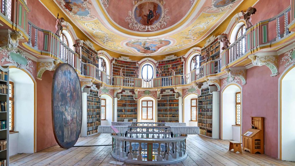 St Mang Library