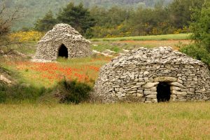 Bories Poppies