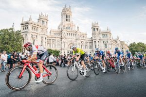 La Vuelta End